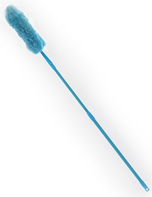 long-handle-feather-duster
