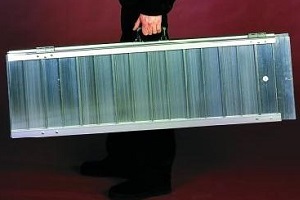 alloy-suitcase-ramp